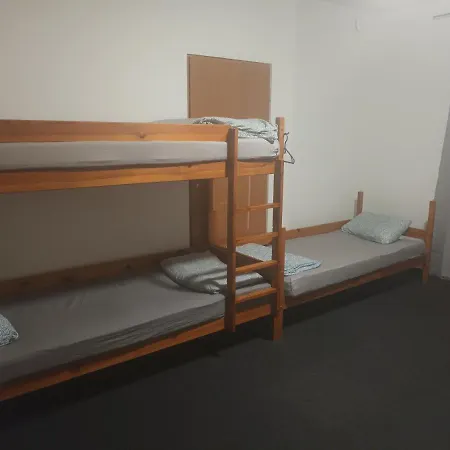 Polsland Hostels Airport Warschau