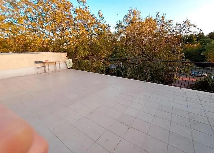 Polsland Hostels Airport * Warszawa